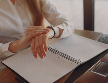 Turnos de trabalho na indústria: diferenças, cuidados e riscos jurídicos